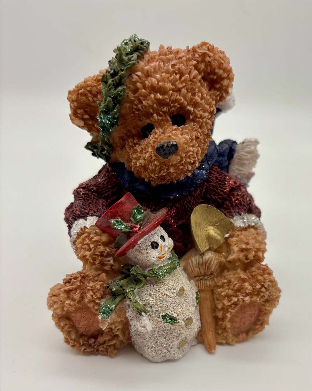 K's Collection Fancy Bears Christmas Teddy Bear Figurine with Snowman